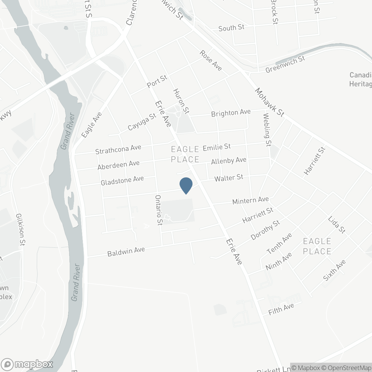15 SALISBURY Avenue, Brantford, Ontario N3S 1M6